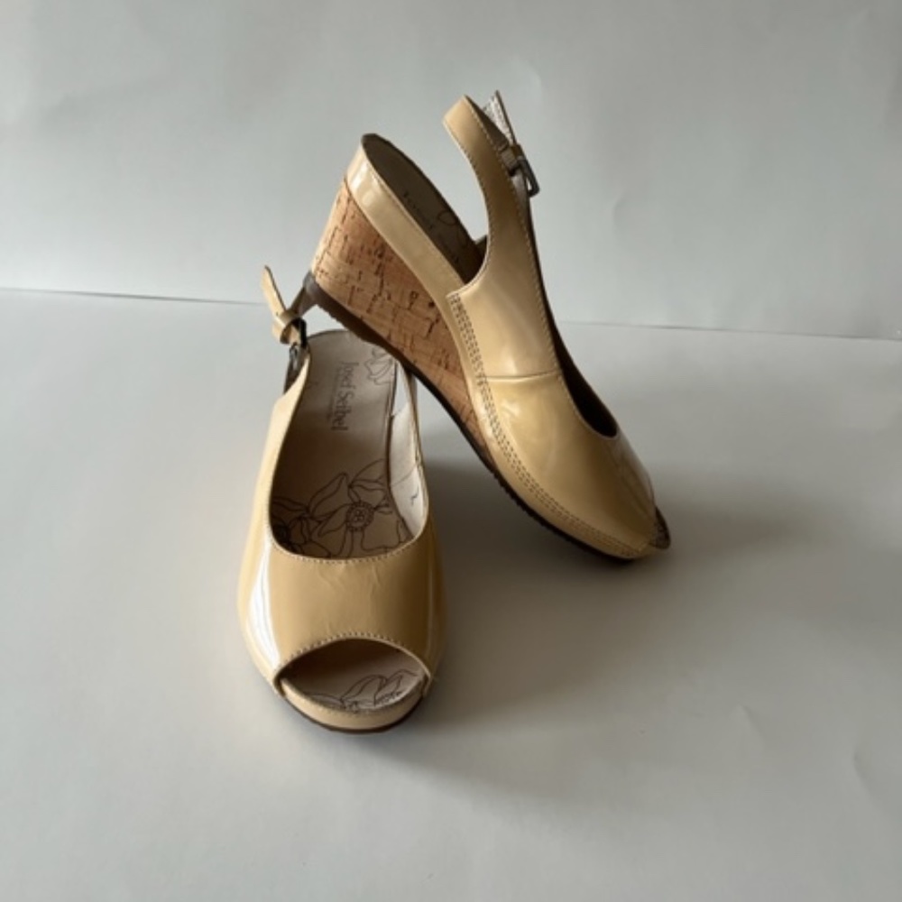 Patent open toe pumps by Josef Seibel size 35